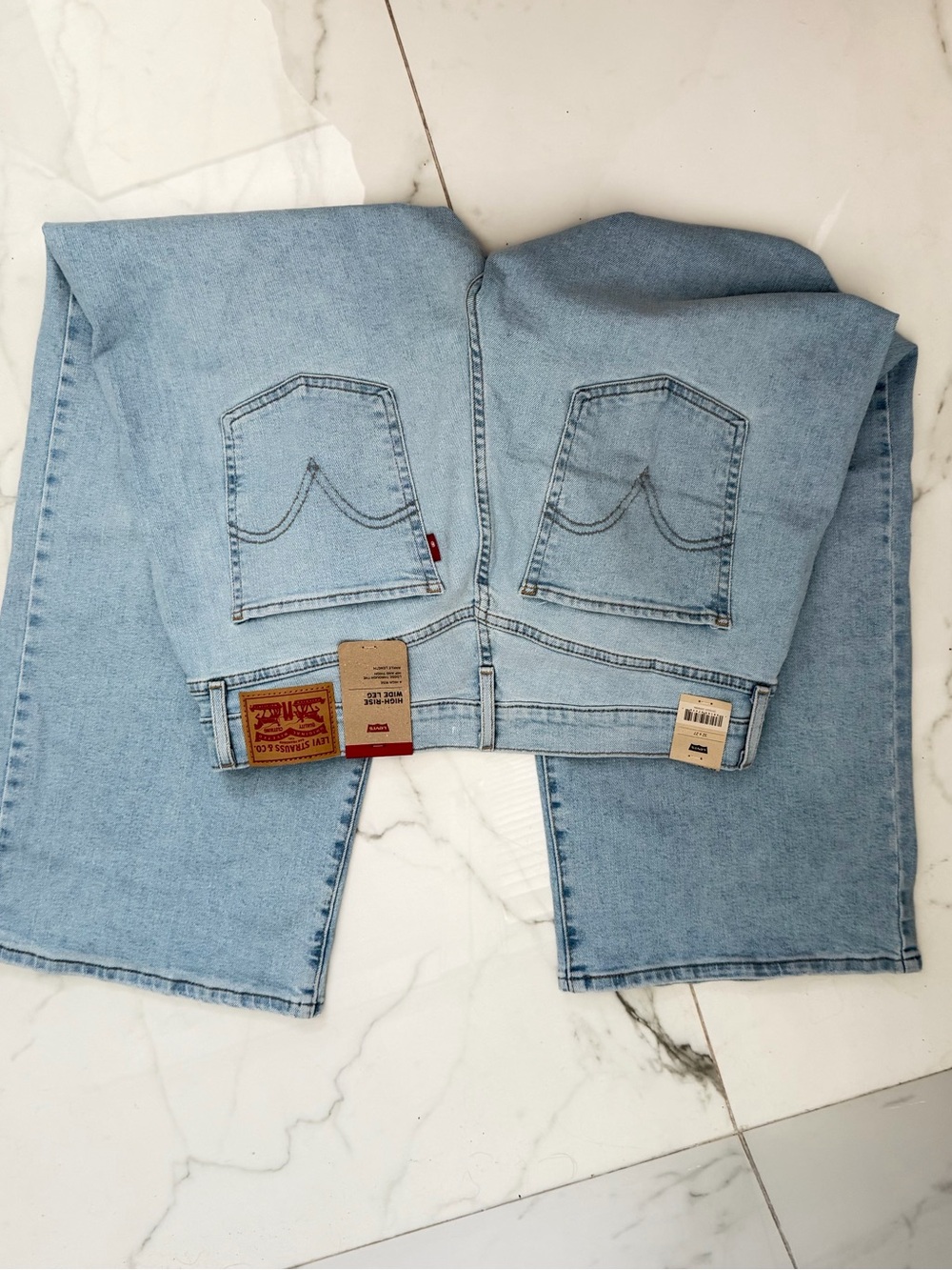 Levi's Light Blue Straight Leg women’s Jeans